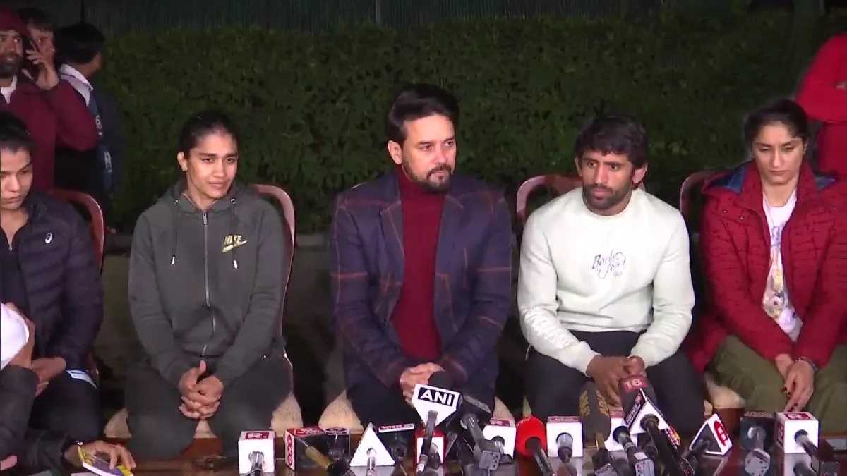 बृजभूषण सिंह पर लगे आरोपों की जांच करेगी कमेटी, खेल मंत्री के आश्वासन पर खिलाड़ियों का धरना खत्म